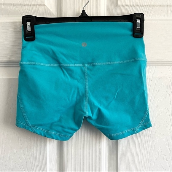 Lululemon Sweaty Endeavor Short Peacock Blue - Picture 5 of 8
